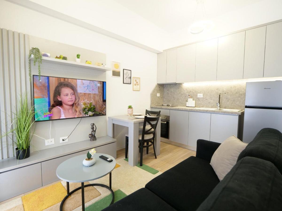 Comfy Studio At 'Mangalem21 Complex' Parking-Wifi-Ac-View ติรานา ภายนอก รูปภาพ