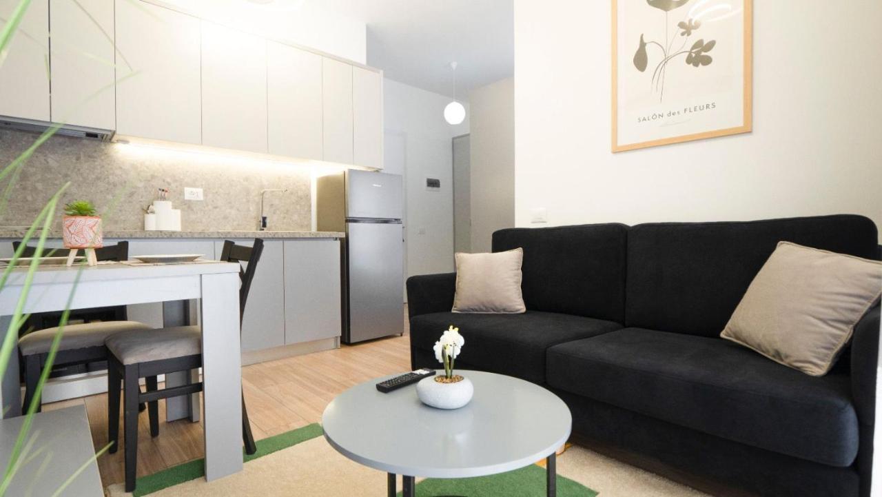 Comfy Studio At 'Mangalem21 Complex' Parking-Wifi-Ac-View ติรานา ภายนอก รูปภาพ